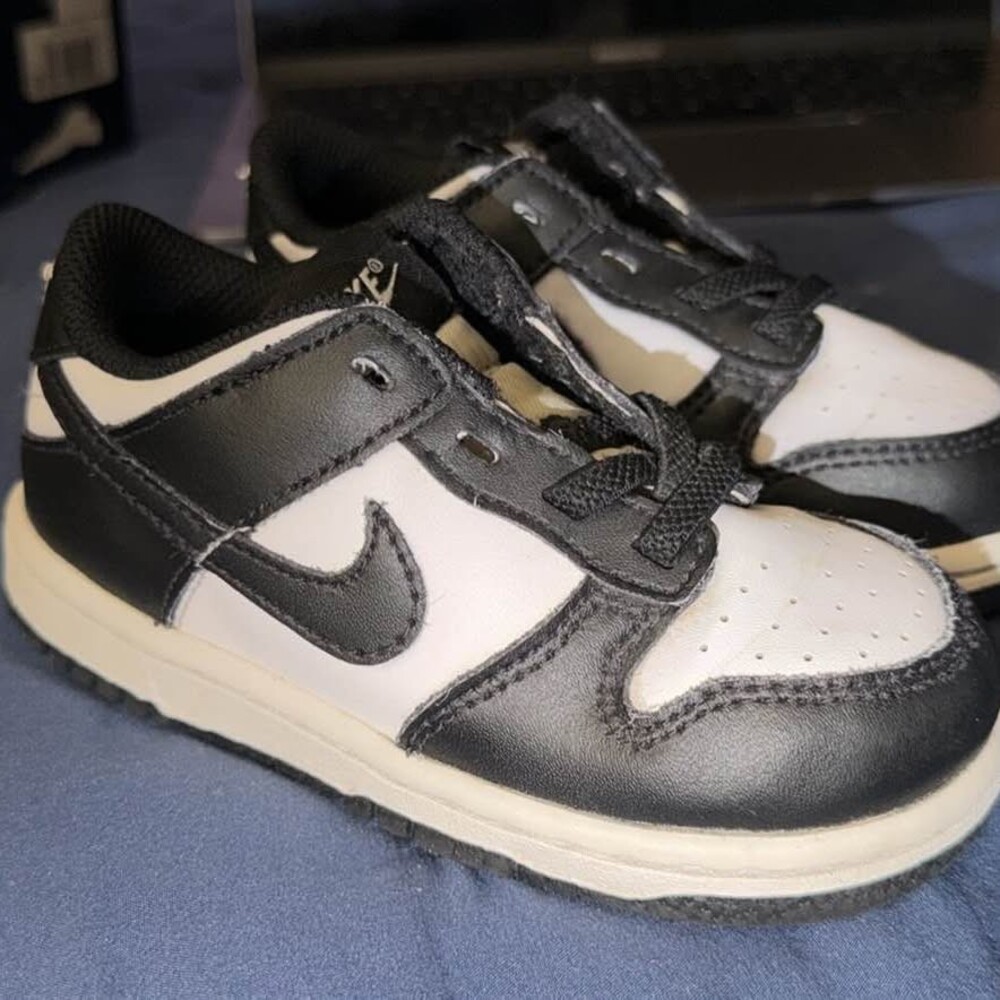 Nike Dunk Low Panda Toddler Shoes 7.5c